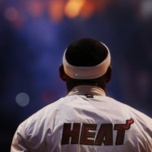 【开云官网】意甲保级焦点对决，卡利亚里残阵主场硬撼比萨，客场求生攻势一触即发