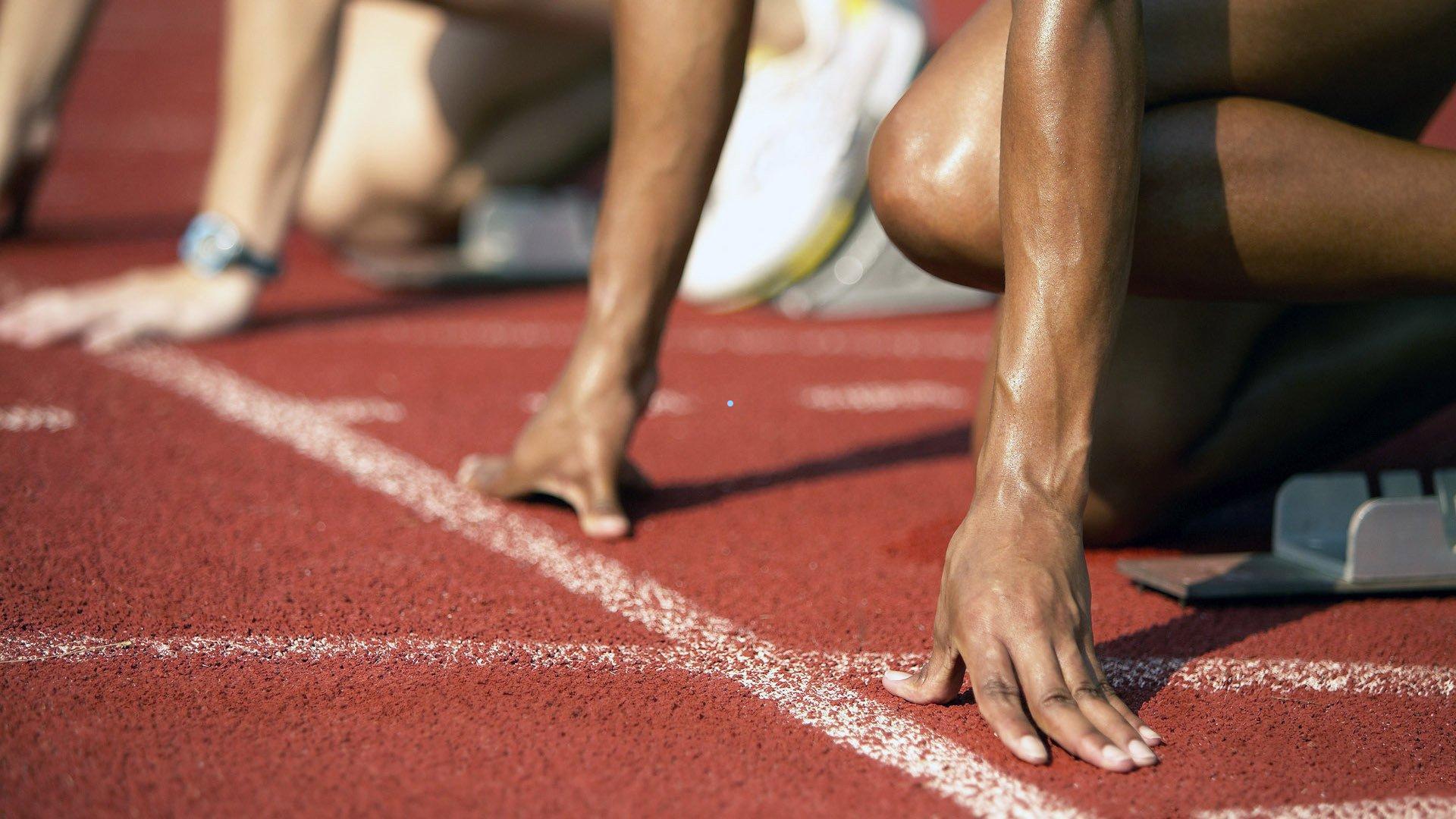 东契奇超级三双徒劳 文班亚马关键统治内线 马刺主场力克湖人取连胜